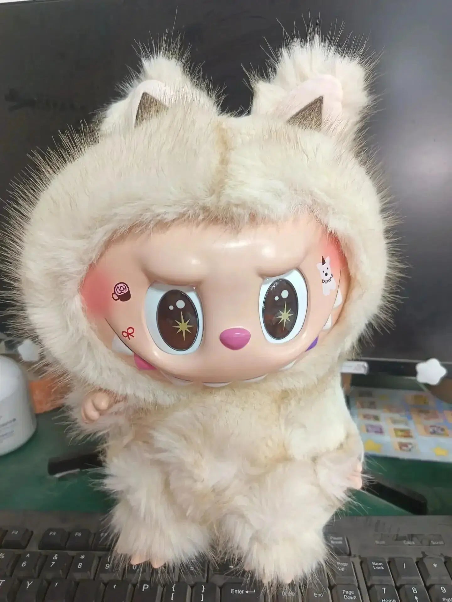 38cm Zimomo Labubu Big Angel Vinyl Doll – Hot Sale Toy