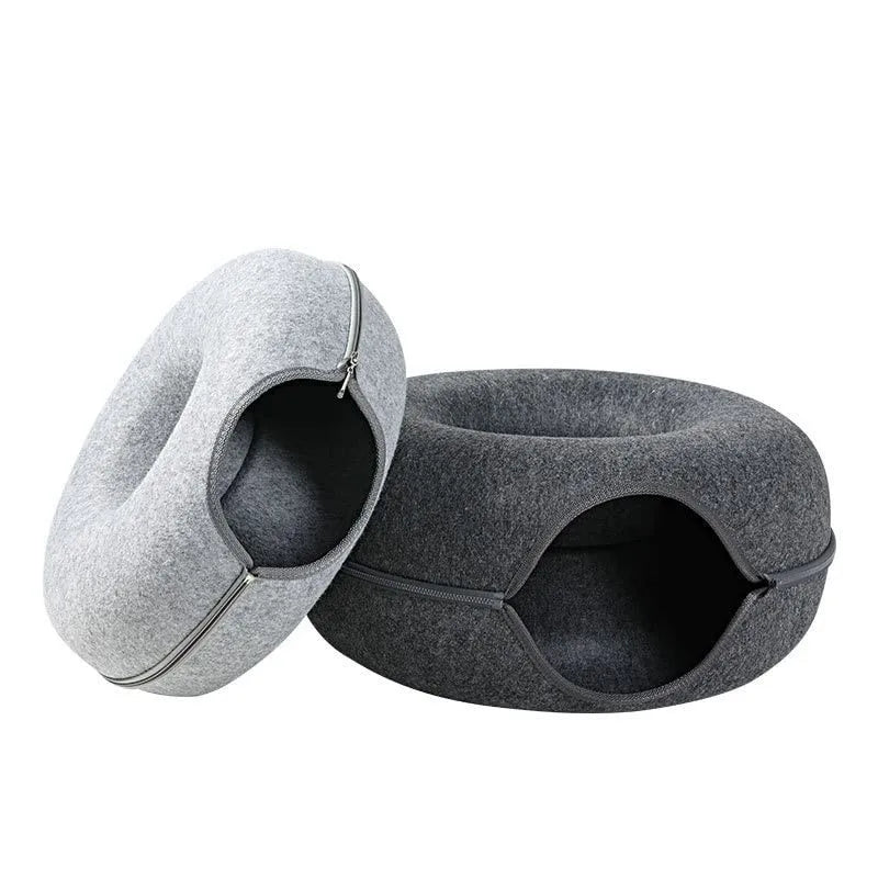 Cozy Donut Cat Bed & Interactive Tunnel - Indoor Pet Toy