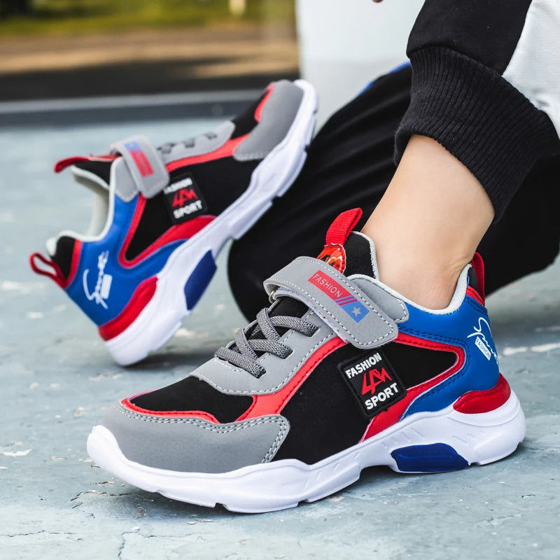 Kids’ Lightweight Sports Sneakers – Breathable Running Shoes for All Seasons