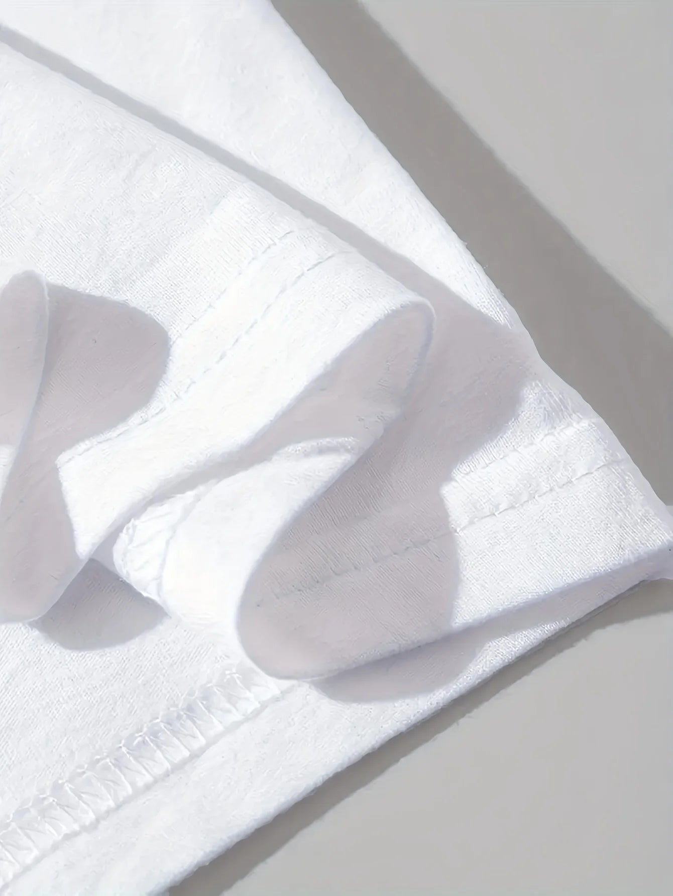 Creative Geometric Print Men's T-Shirt